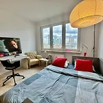 Appartement Super Beauty Metro Wifi 65'tv Netflix Hbo Appletv+ *