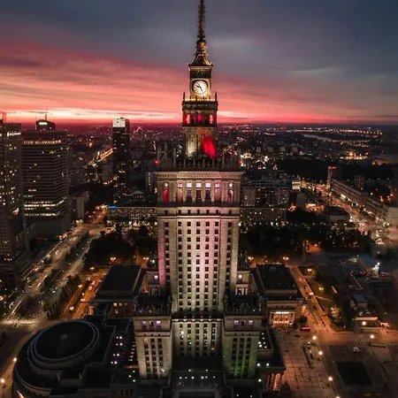 Apartment Super Beauty Metro Wifi 65'tv Netflix Hbo Appletv+ Warsaw
