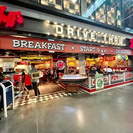 Apartamento Super Beauty Metro Wifi 65'tv Netflix Hbo Appletv+ Varsovia