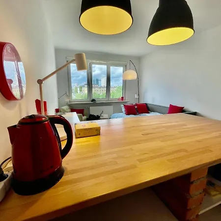 Super Beauty Metro Wifi 65'tv Netflix Hbo Appletv+ Lägenhet