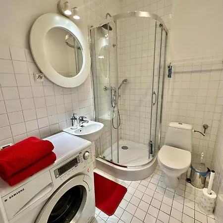 Super Beauty Metro Wifi 65'tv Netflix Hbo Appletv+ Warszawa