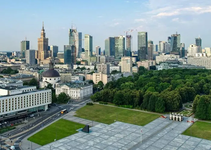 Super Beauty Metro Wifi 65'tv Netflix Hbo Appletv+ * Warsaw